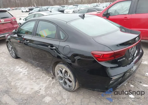 2021 Kia Forte Lxs из США, поврежденный, VIN 3KPF24AD5ME325897
